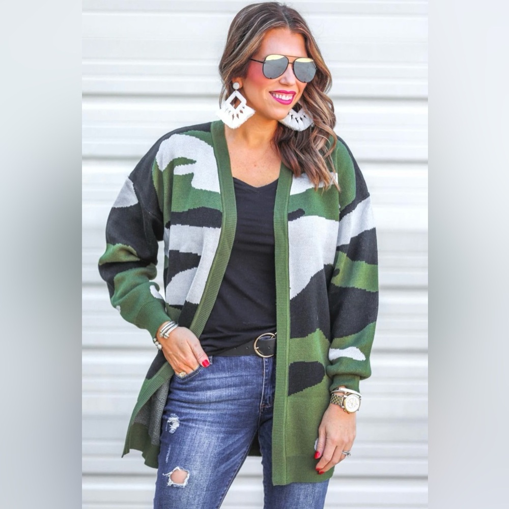 Jess Lea Boutique | Caleb Camp Knit Cardigan Size L